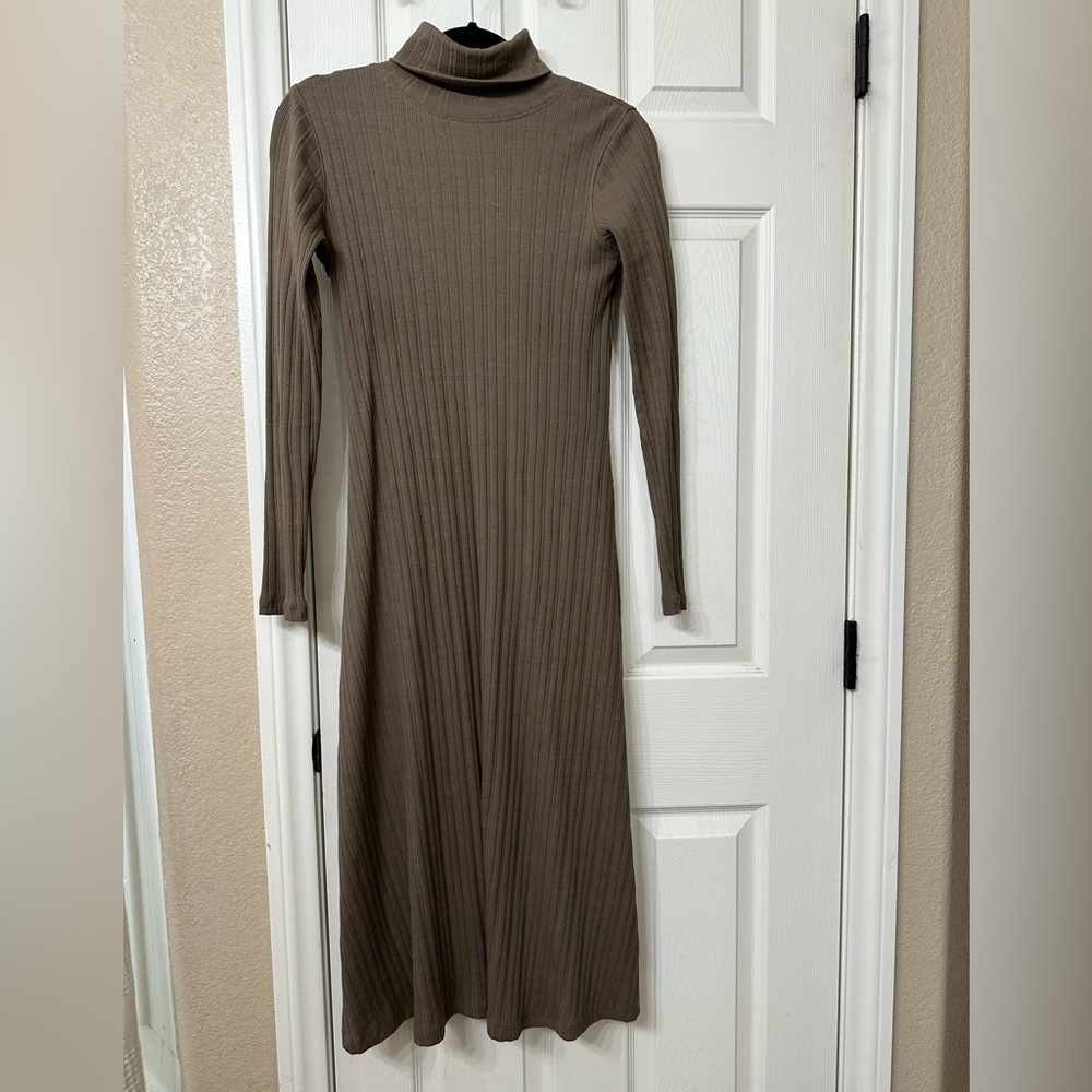 Zara Long Sleeve Brown Knit Dress